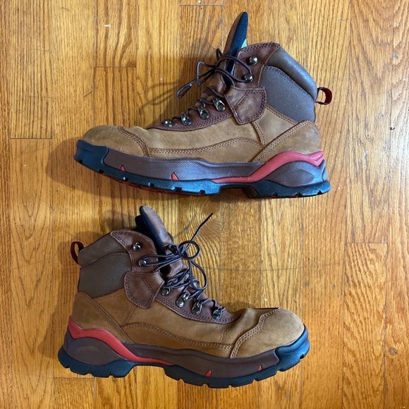 Red Wing Boots - 8591 Safety Toe Work Boot EH - Picture 5 of 6